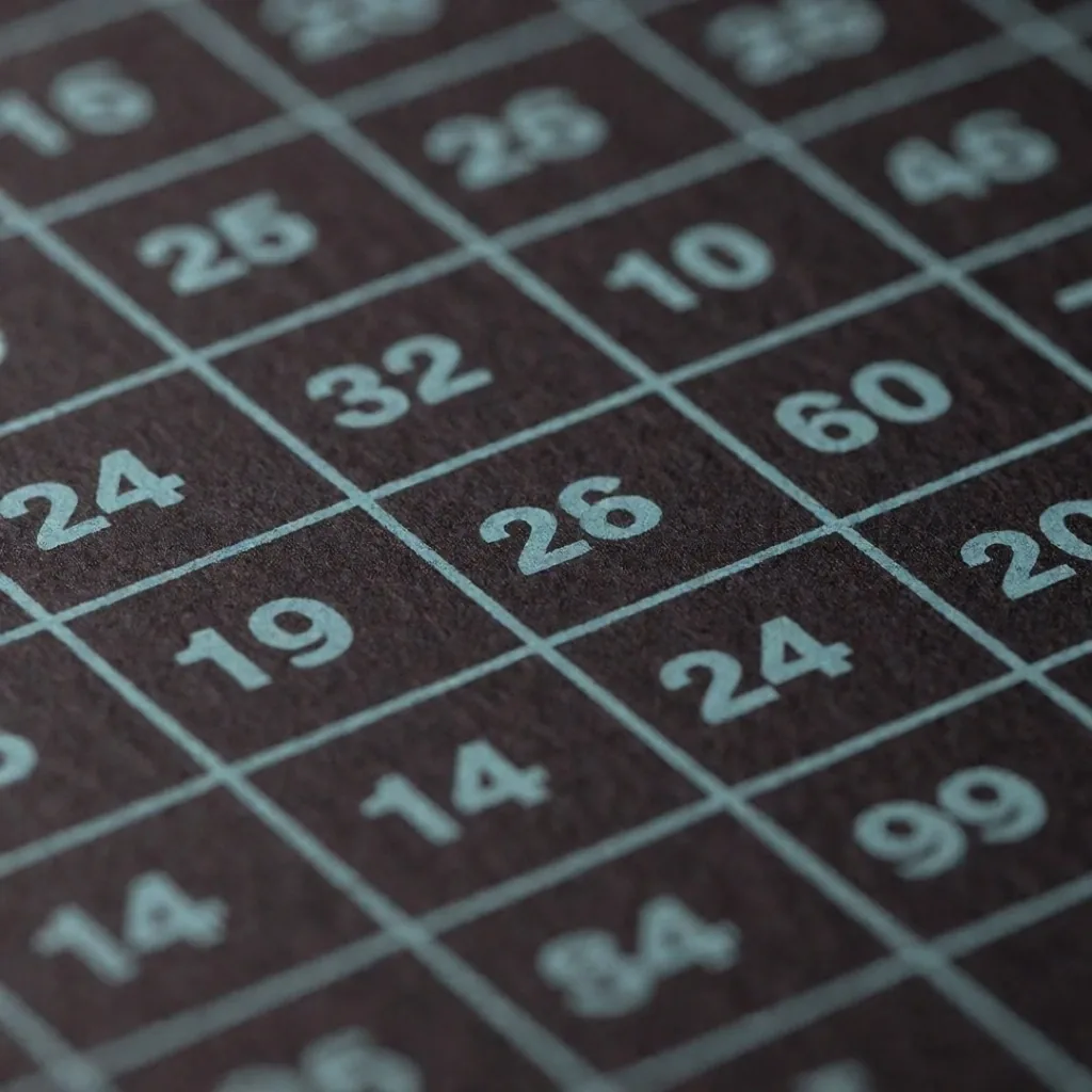 Tablas de probabilidad impresas para análisis de juego